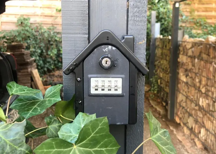 Betzebud * 凯撒斯劳滕